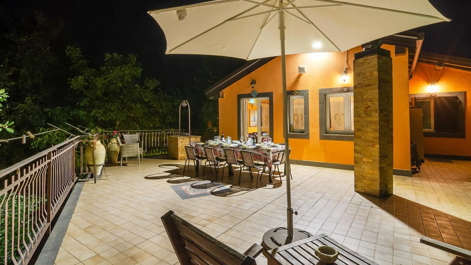 Villa del Gelso Mascali 0*,  Italia